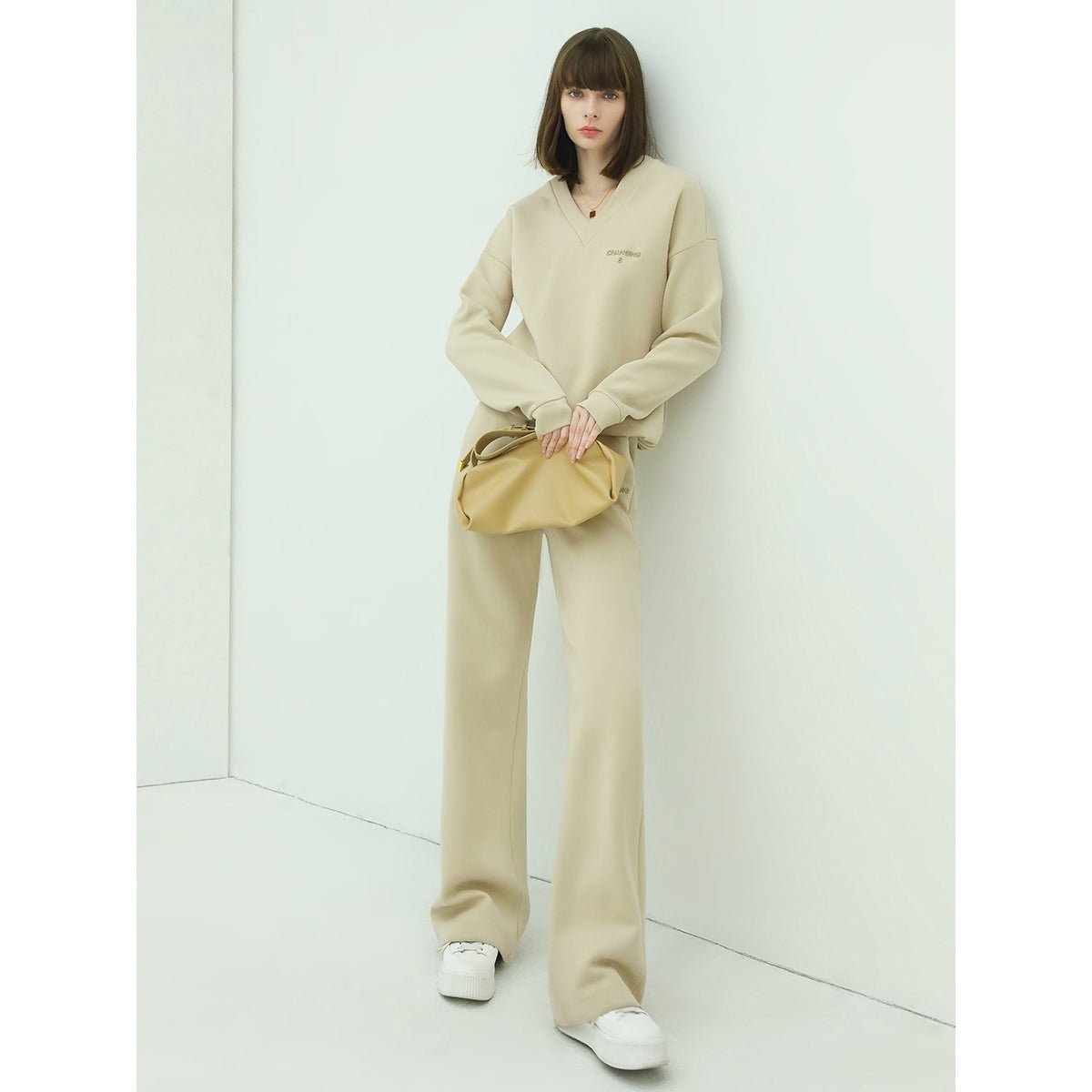 Casual Airy Cream Sweater Pants-1